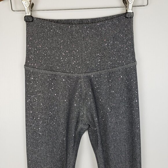 Beyond Yoga Alloy Ombre Leggings High Waisted Gray Pink Metallic Size Small - Picture 3 of 9